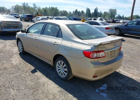 2013 Toyota Corolla Le z USA, uszkodzony, nr VIN 5YFBU4EE3DP207812